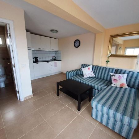 Palm Villa 1 Bed Apartment Overlooking Golf Course San Miguel de Abona Ngoại thất bức ảnh