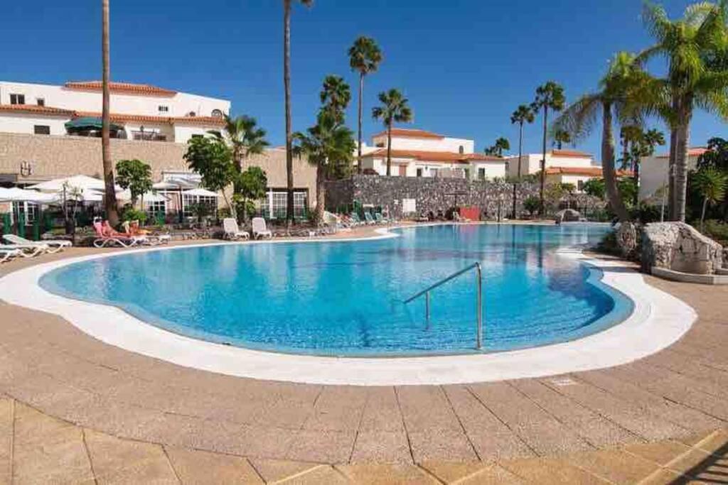 Palm Villa 1 Bed Apartment Overlooking Golf Course San Miguel de Abona Ngoại thất bức ảnh