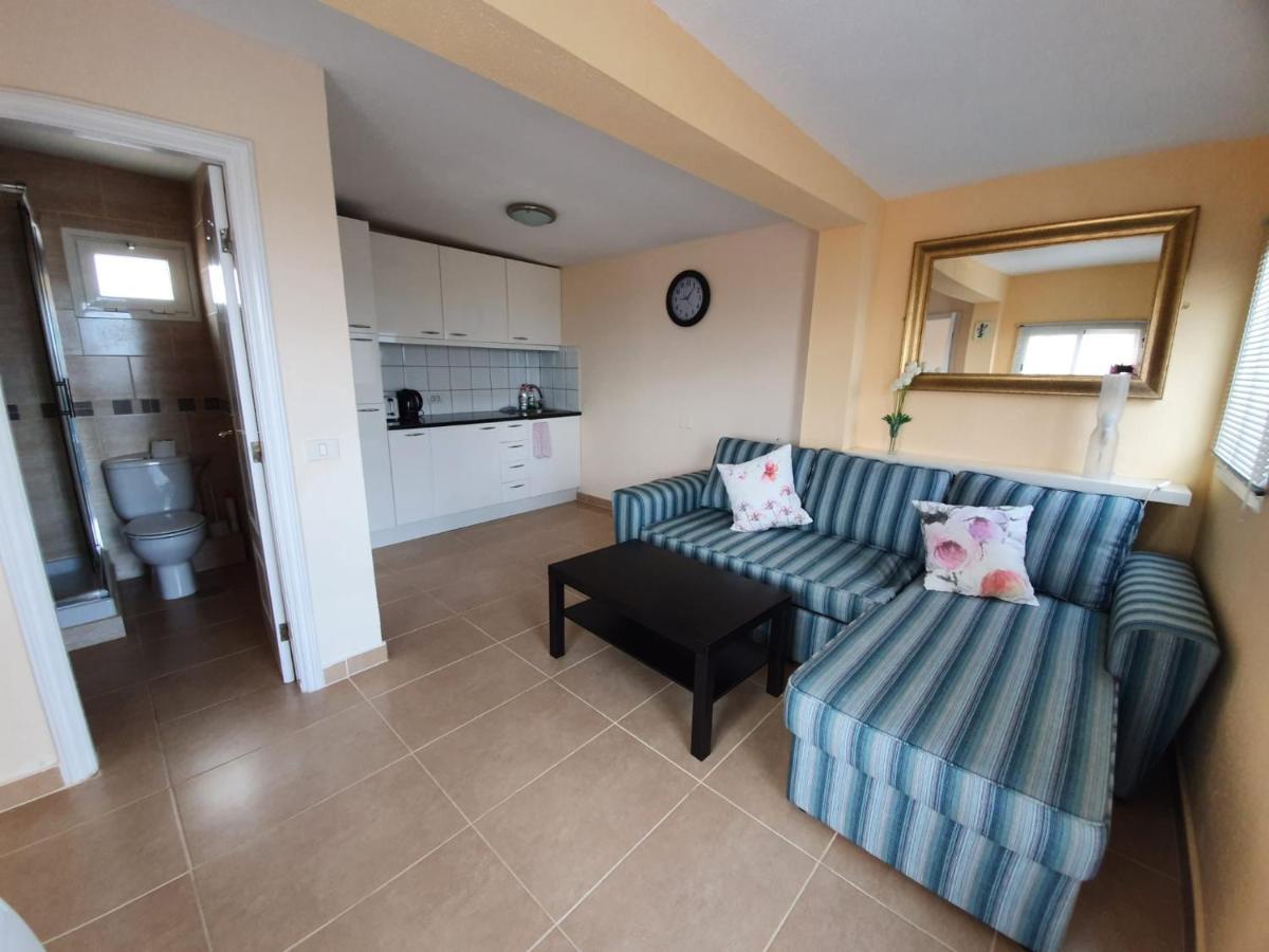 Palm Villa 1 Bed Apartment Overlooking Golf Course San Miguel de Abona Ngoại thất bức ảnh